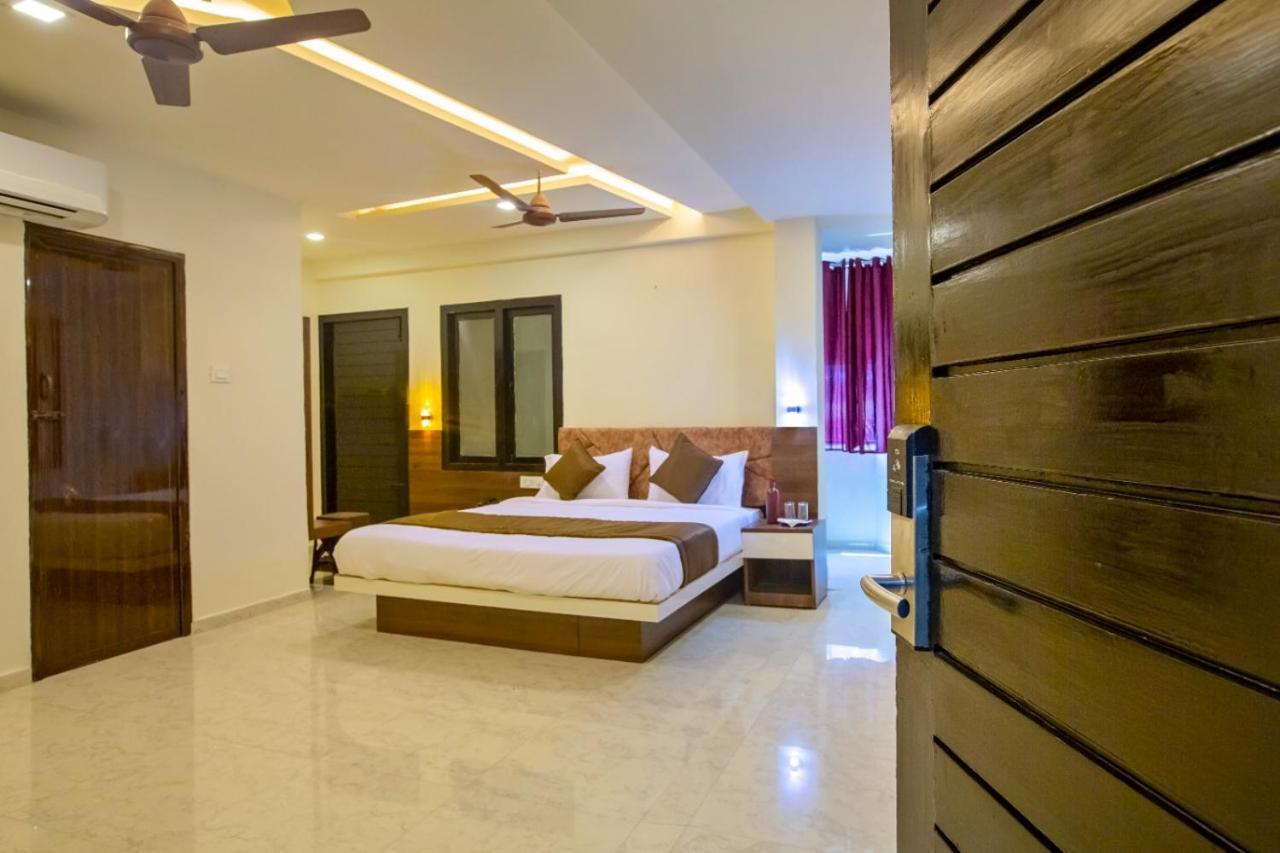 Ivy Residency Hotel Coimbatore Buitenkant foto