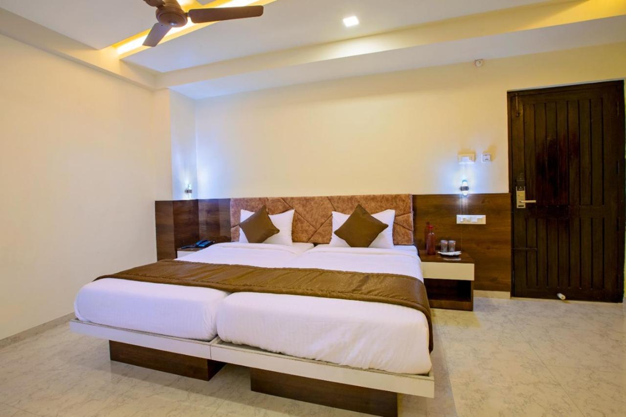 Ivy Residency Hotel Coimbatore Buitenkant foto